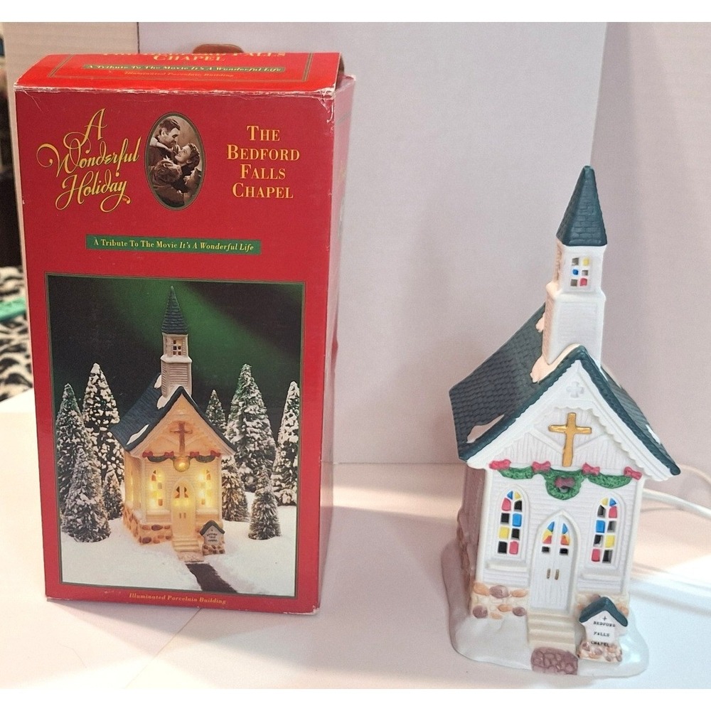 It's a Wonderful Life Bedford Falls Chapel 1993 Illuminated village Building